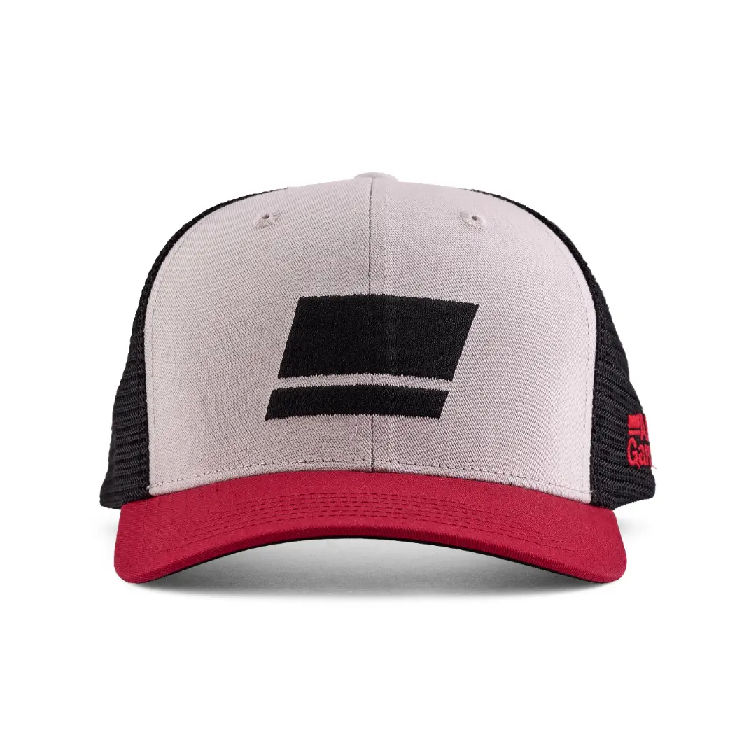 Abu Garcia Flag Trucker Cap Sort - Caps