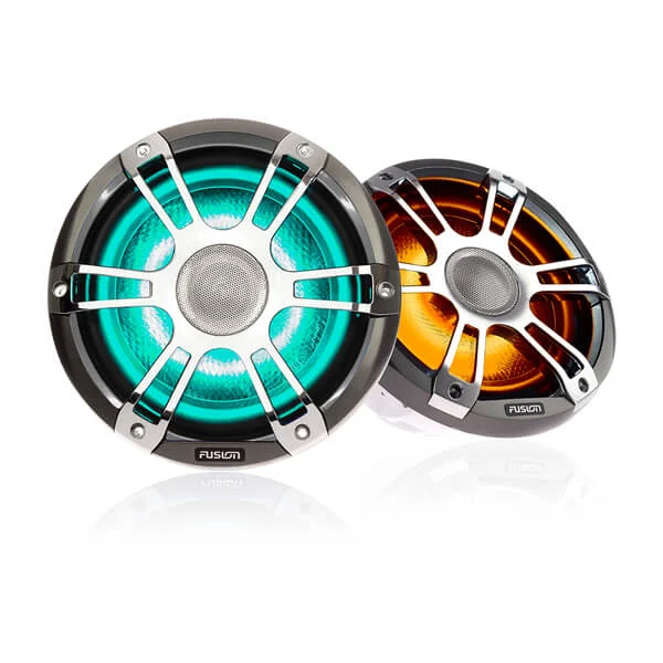 Fusion Signature Series 3 marinehøjttalere og -subwoofere med CRGBW 8.8" 330 watt koaksial sportsmarinehøjttaler i krom med CRGBW LED-belysning - 