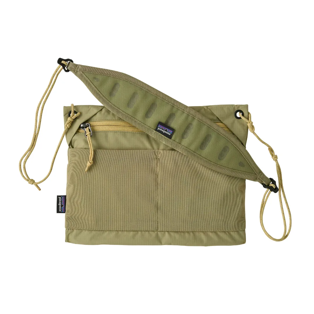 Patagonia Terravia Sacoche GMTG (Gumtree Green) - Rejsetasker