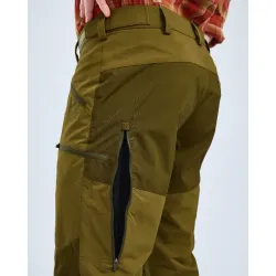 Pinewood Brenton Buks