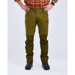 Pinewood Brenton Buks