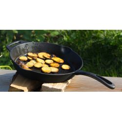 Petromax Fire Skillets with one Pan Handle