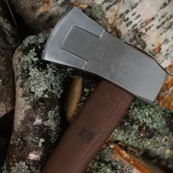 yo Cleaves Axe Super