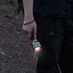 SwissTech Toll 1000lm Genopladelig Lommelygte