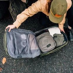 YETI Crossroads 35L / 22" Luggage
