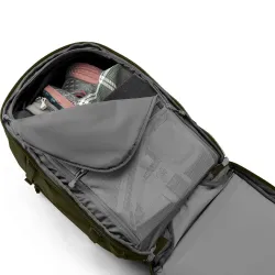 YETI Crossroads 35L Backpack
