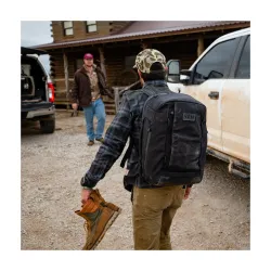 YETI Crossroads 35L Backpack