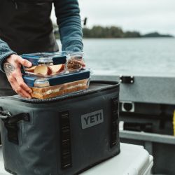 YETI Hopper Flip 8 Soft Cooler Kletaske