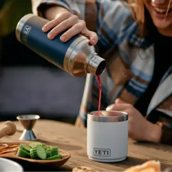 YETI Rambler 20 oz (591 ml) Cocktail Shaker