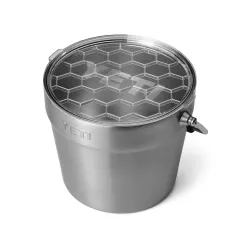 YETI Rambler 7.6 L Beverage Bucket