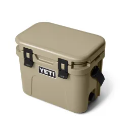 YETI Roadie 15 Hard Cooler Kleboks