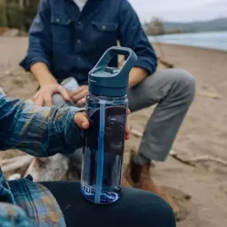 YETI Yonder 25 oz (750 ml) Straw Cap Water Bottle